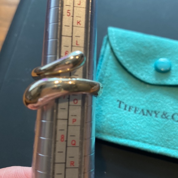 Tiffany Elsa Peretti sterling silver teardrop ring - Picture 2 of 4